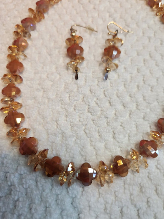 A Gold Crystal Necklace and Earring Set - MyTreasureShopBySue
